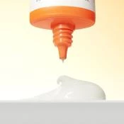 SPF TO GO - breloc aurit premium + Purito Daily Soft Touch Crema de față SPF 50+ mini (15 ml) - editie limitata