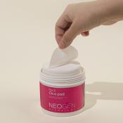 NEOGEN Dermalogy Real Cica Pad, 150 ml - Exfoliant formulat cu extract de Centella asiatica si acid hialuronic, care contribuie la calmarea si netezirea pielii fara a provoca iritatii si la mentinerea echilibrului pielii