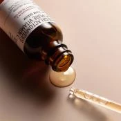 SOME BY MI Galactomyces Pure Vitamin C Glow Serum ser de fata - luminozitate si uniformizare si hidratare, 30 ml