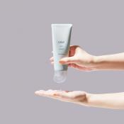 LUQUE Gel Wash - gel de curatare formulat cu extract de musetel si glicerina, care contribuie la indepartarea delicata a reziduurilor produselor de ingrijire si a sebumului acumulat peste noapte - 150 gr