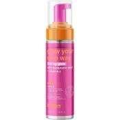 B.tan Glow Your Own Way Spuma Autobronzanta Transparenta Auriu Intens - Hidratare cu Acid Hialuronic si Vitamina C, 200 ml
