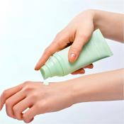 Heartleaf Mild Sunscreen Relief Tube SPF50+ PA++++ Crema de fata 50 ml