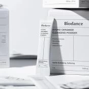 BIODANCE Hydro Ceramide Pudra Enzimatica de Curatare 30 buc - Curatare delicata si hidratare intensa cu acid hialuronic si ceramide, 30 buc