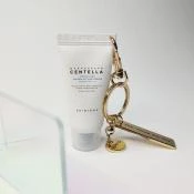 SKIN1004 SPF TO GO Ser Solar pentru Fata Water-Fit SPF50+ - Protectie UV si Hidratare cu Centella Asiatica, 15ml