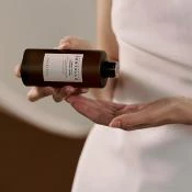 SKIN1004 Madagascar Centella Toner Esenta Calmanta - Calmare si Hidratare cu Probiotice, 210 ml