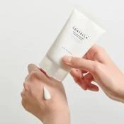 SKIN1004 Madagascar Centella Crema pentru fata Iluminatoare - Ilumineaza tenul, Reduce petele si Hiperpigmentarea, 75 ml