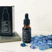 Midnight Blue Youth Activating Drop Ser de fata de noapte anti-imbatranire cu peptide 20 ml