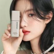 GIVERNY Milchak Matte Fond de Ten 22C Rosy Beige - Fond de ten matifiant cu protectie UV si efect de albire, 30ml