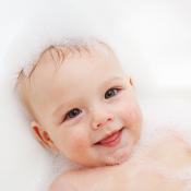 MLE Body Wash - Gel de dus delicat pentru piele sensibila potrivit si pentru copii 300 ml