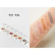 LAKA Mono Eyeshadow Fard de pleoape 922 Snow - intensitate si durabilitate, 1.8 gr