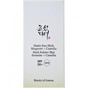 BEAUTY OF JOSEON Mugwort + Camelia SPF 50+, 18 gr - stick pentru fata formulat cu Artemisia Capillaris si ceai verde, care ofera protectie cu spectru larg impotriva radiatiilor UVA si UVB, cu o aplicare usoara oriunde si oricand, Daily