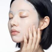 MEDIHEAL N.M.F Retinol Firming Ampoule Mask 27 ml - Masca de fata formulata cu retinol si acid hialuronic, care contribuie la hidratarea pielii si la metinerea confortului pielii