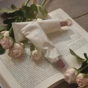 LUVUM Crema de maini Woody Rose - Hidrateaza Intens si Calmeaza Pielea, 50 ml