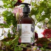 PLU Perfumed Spa Gel de Dus Exfoliant Botanical Berry - Exfoliere Delicata si Hidratare Intensiva, 500 gr