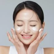 JUMISO Pore Purifying Foaming Cleanser Renew Spuma de Curatare cu Acid Salicilic 0.5% - Anti Puncte Negre si Porii Dilatati, 120 ml