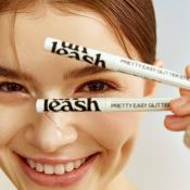 UNLEASHIA Pretty Easy Glitter Stick fard de pleoape No. 3 Brave - rezistenta si hidratare, 0.7 gr