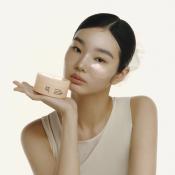 BEAUTY OF JOSEON Revive Under Eye Patch Ginseng + Retinal - benzi pentru ochi formulate cu apa de radacina de ginseng si retinal, care contribuie la imbunatatirea aspectului liniilor fine si al ridurilor din zona ochilor si la metinerea hidratarii - 60 buc/100gr