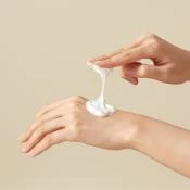 I'm From Rice Whip Crema de Curatare Iluminatoare - Exfoliere Delicata si Hidratare pentru Ten Luminos, 150 ml
