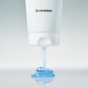 DR.NINETEEN Sensinical Skin Balance Gel to Foam Cleanser 150 ml - Spuma de curatare formulata cu acid hialuronic si pantenol, care contribuie la mentinerea hidratarii