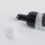 B.tan Tan Go Away – Spumă de corp pentru îndepărtarea autobronzantului, 200 ml