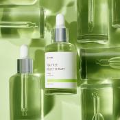IUNIK Tea Tree Relief Serum - ser de fata formulat cu extract de apa din frunze de arbore de ceai si extract de Centella Asiatica, care contribuie la calmarea pielii sensibile si la mentinerea unui ton clar si curat al pielii - 50 ml