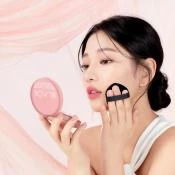 Black Rouge Thin Layer Velour Cushion – Fond de Ten Lichid cu Acoperire Lejeră VC01 Porcelain | Look Impecabil și Natural