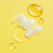 Nature Republic Vitapair C Big Foam Cleanser – Spumă de curățare iluminatoare cu Vitamina C 300 ml​