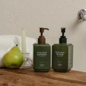 VILLAGE 11 FACTORY Will Refresh Lotiune Hidratanta Maini si Corp Eucalipt & Patchouli - Hidratare Profunda si Revigoranta, 300 ml