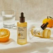 SKINFOOD Yuja C Ser pentru fata - Iluminare si Corectare Pete Pigmentare, 50 ml