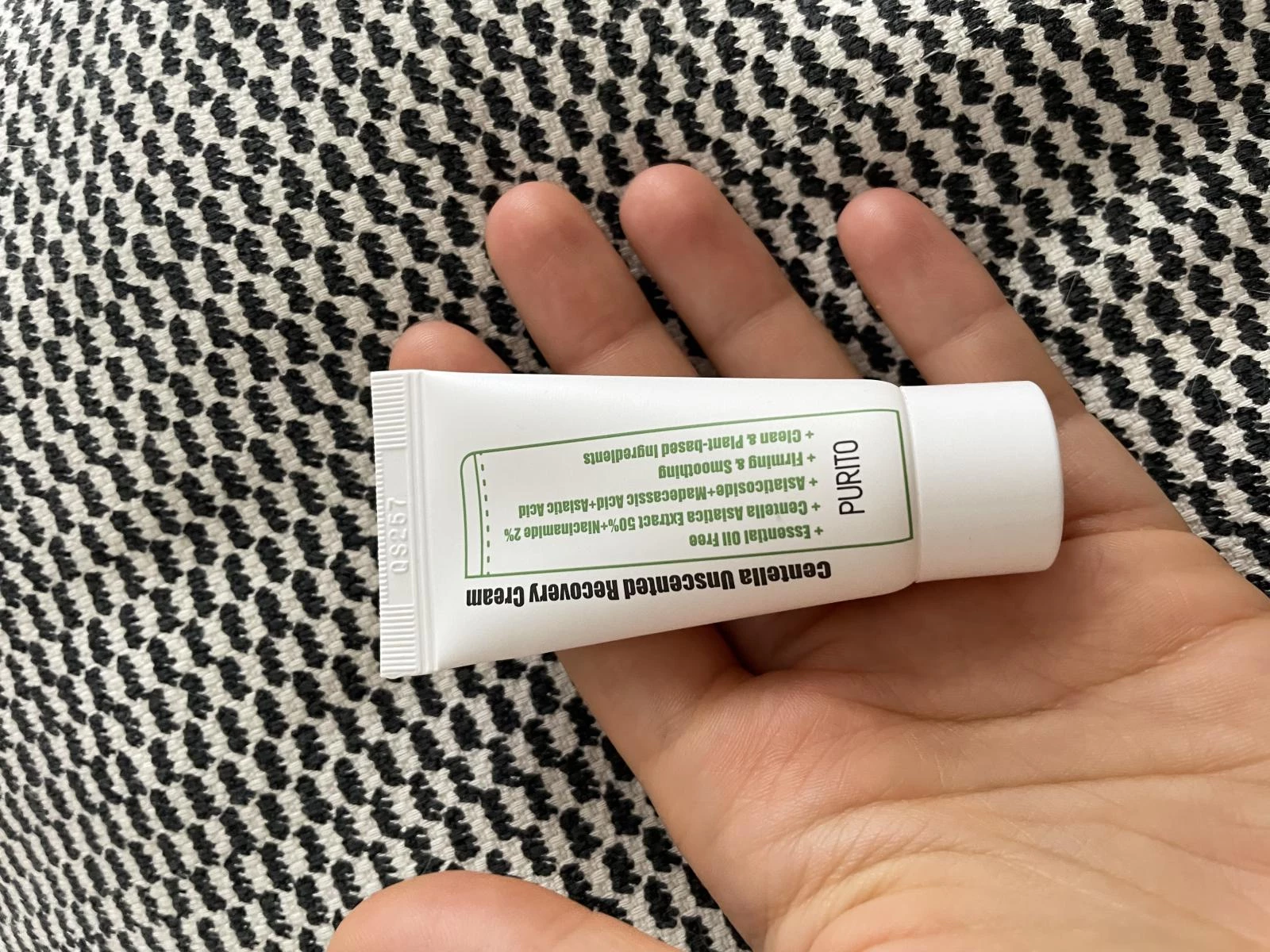 PURITO Centella Unscented Recovery Green Crema de fata fara parfum pentru regenerare Mini 12 ml