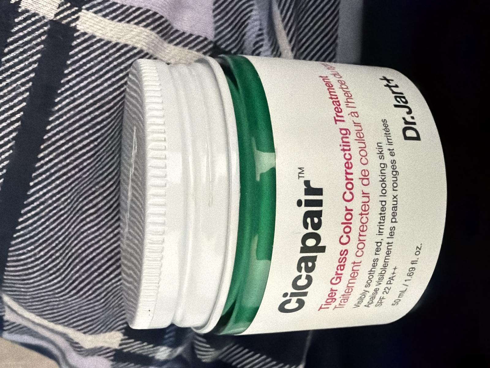 DR.JART+ Cicapair Tiger Grass Color Correcting Treatment Crema de fata corectoare SPF 22 50 ml