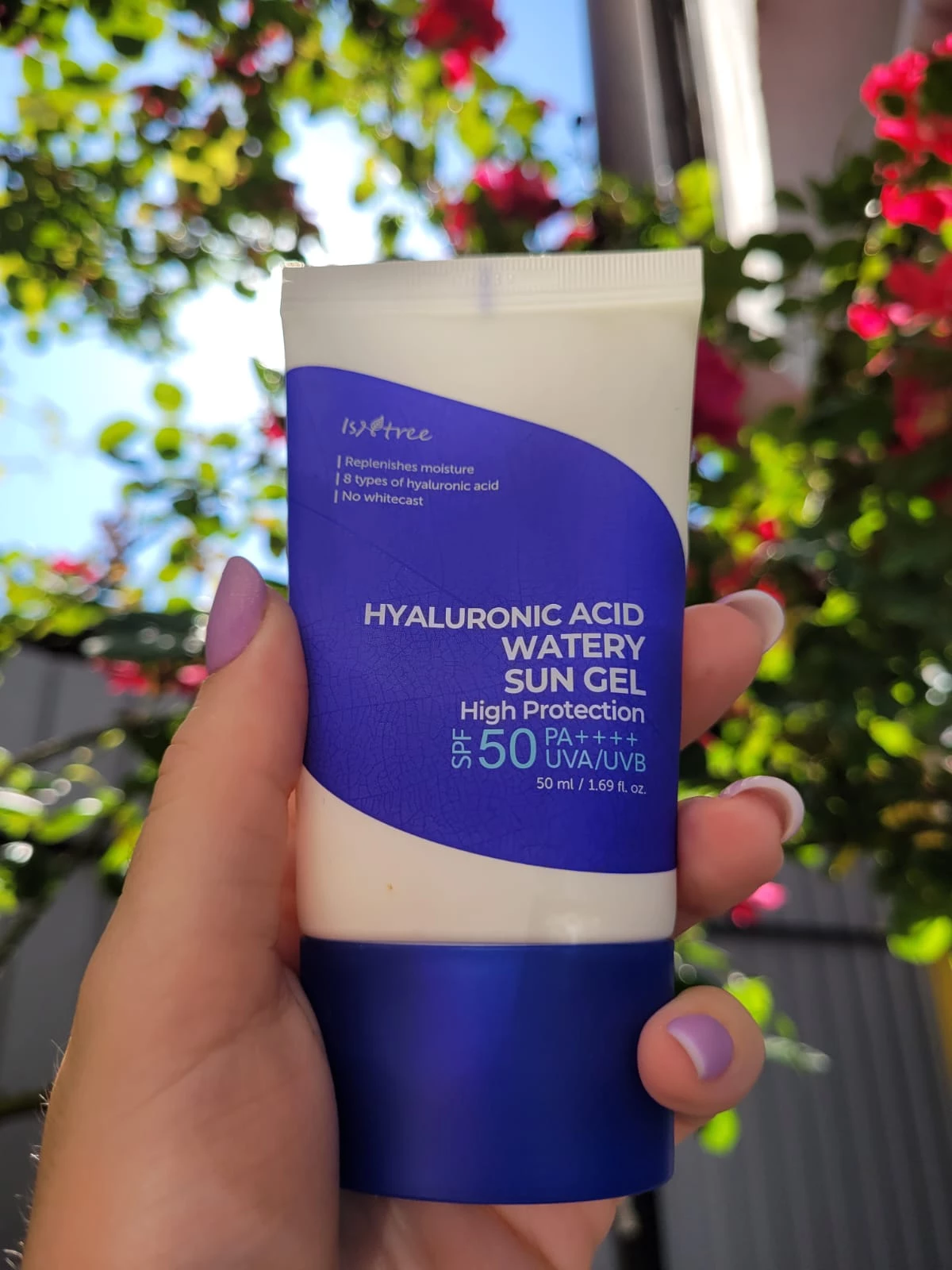 ISNTREE Hyaluronic Acid Crema de fata Watery Sun Gel cu factor de protectie SPF 50 50 ml