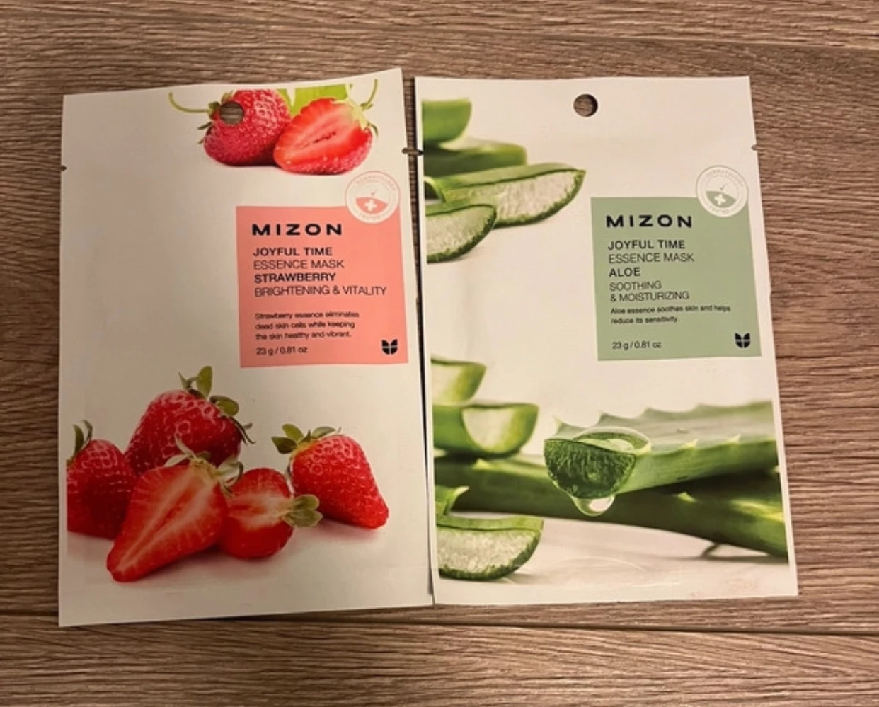 MIZON Joyful Time Essence Mask Strawberry Masca de fata 23 gr