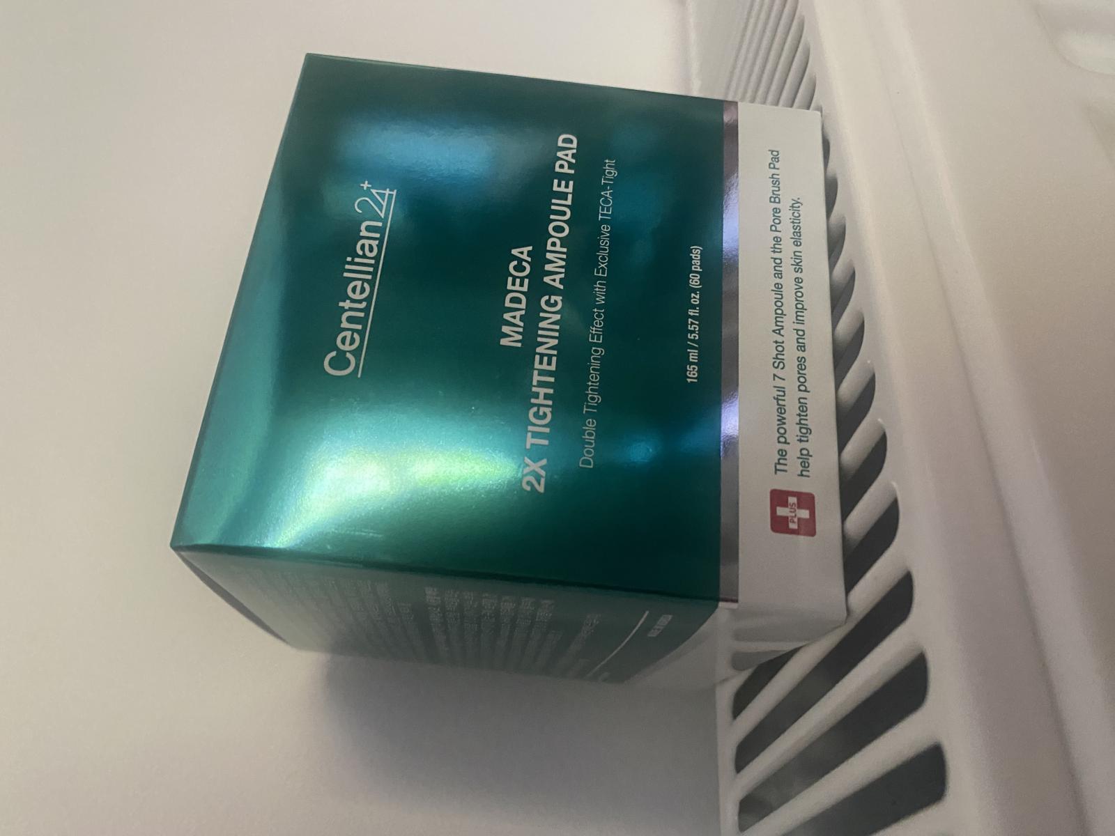 CENTELLIAN24 Madeca Double Tightening Ampoule Pad Ser de fata dischete 60 buc