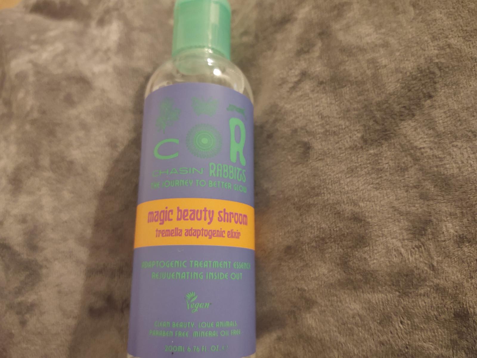 CHASIN' RABBITS Magic Beauty Shroom Esenta hidratanta Unisex 200 ml