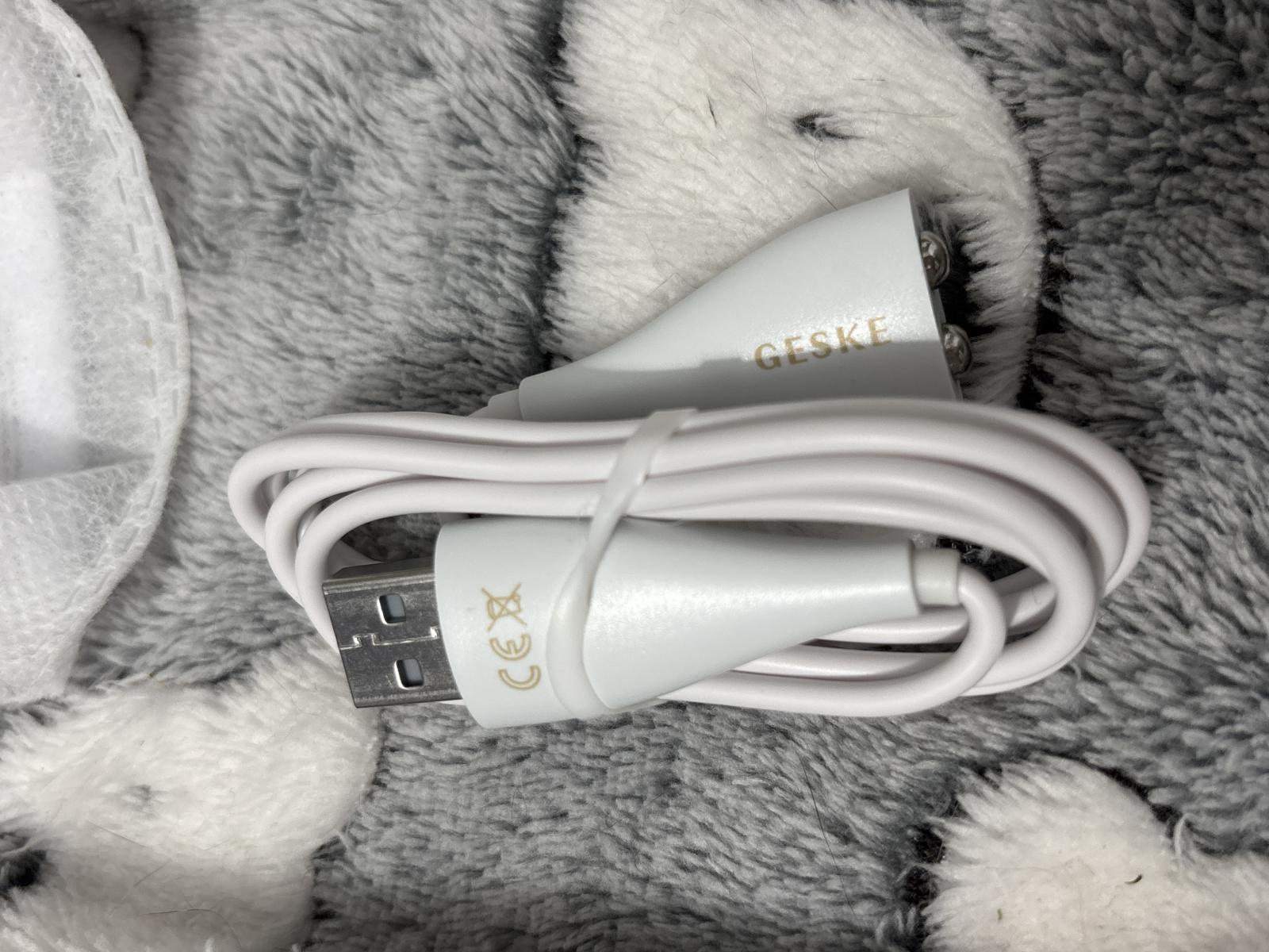 GESKE Magnetic USB Cable magnetic Alb