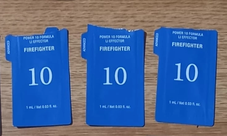 IT'S SKIN Power 10 Formula Ser de fata LI effector pentru calmare New 30 ml