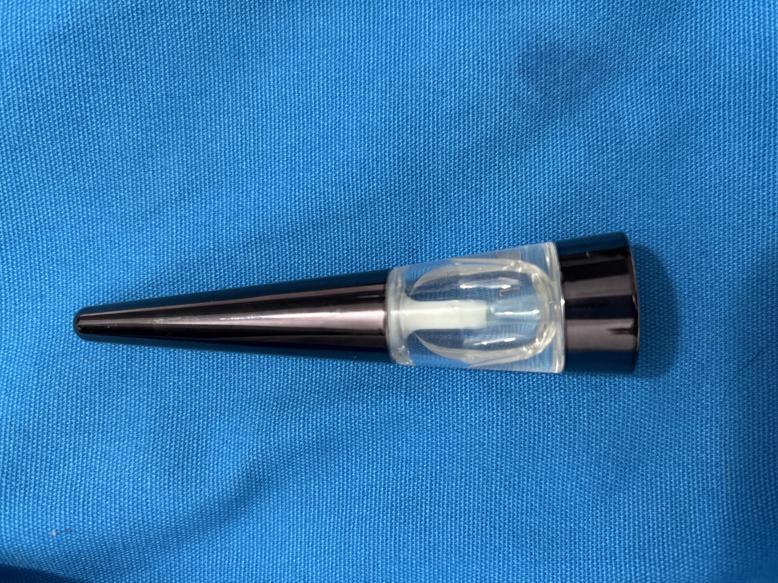 VT COSMETICS Reedle Shot Lip Plumper Expert Luciu de buze volumizant 4.3 gr