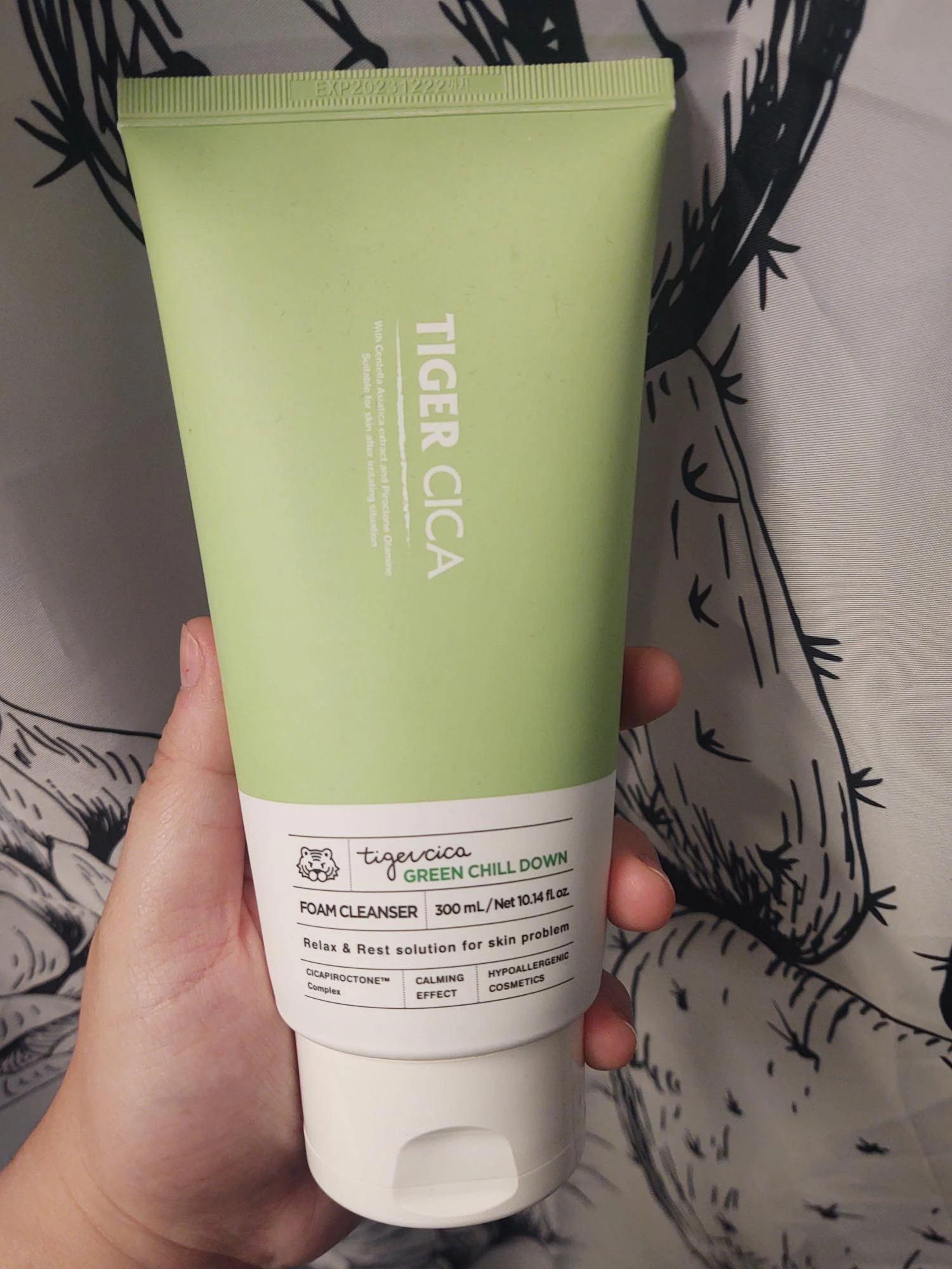 IT'S SKIN Tiger Cica Green Chill Down Spuma de curatare cu efect calmant 300 ml